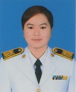 นางสาววนิดา  ทองเอม